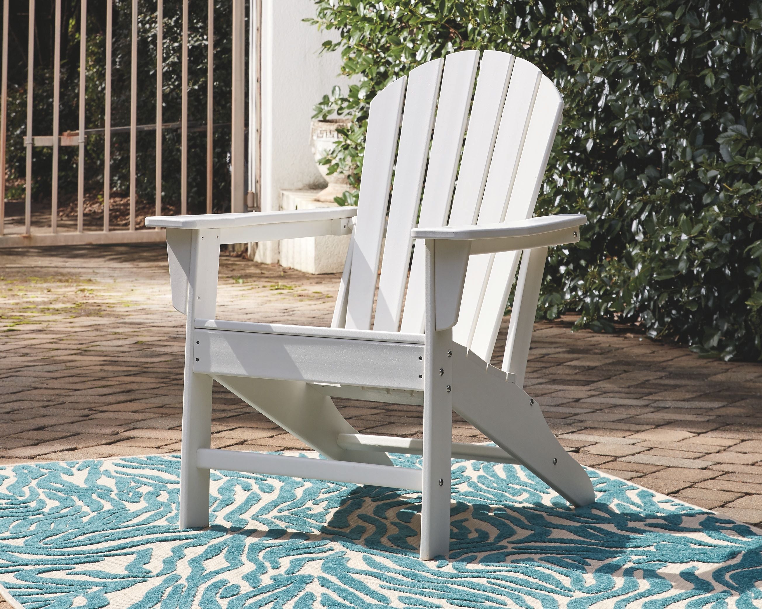 Sundown Treasure - Outdoor Conversation Set - Premium 3 Piece Outdoor Sets from Signature Design by Ashley® - Just $735! Shop now at brett interiors