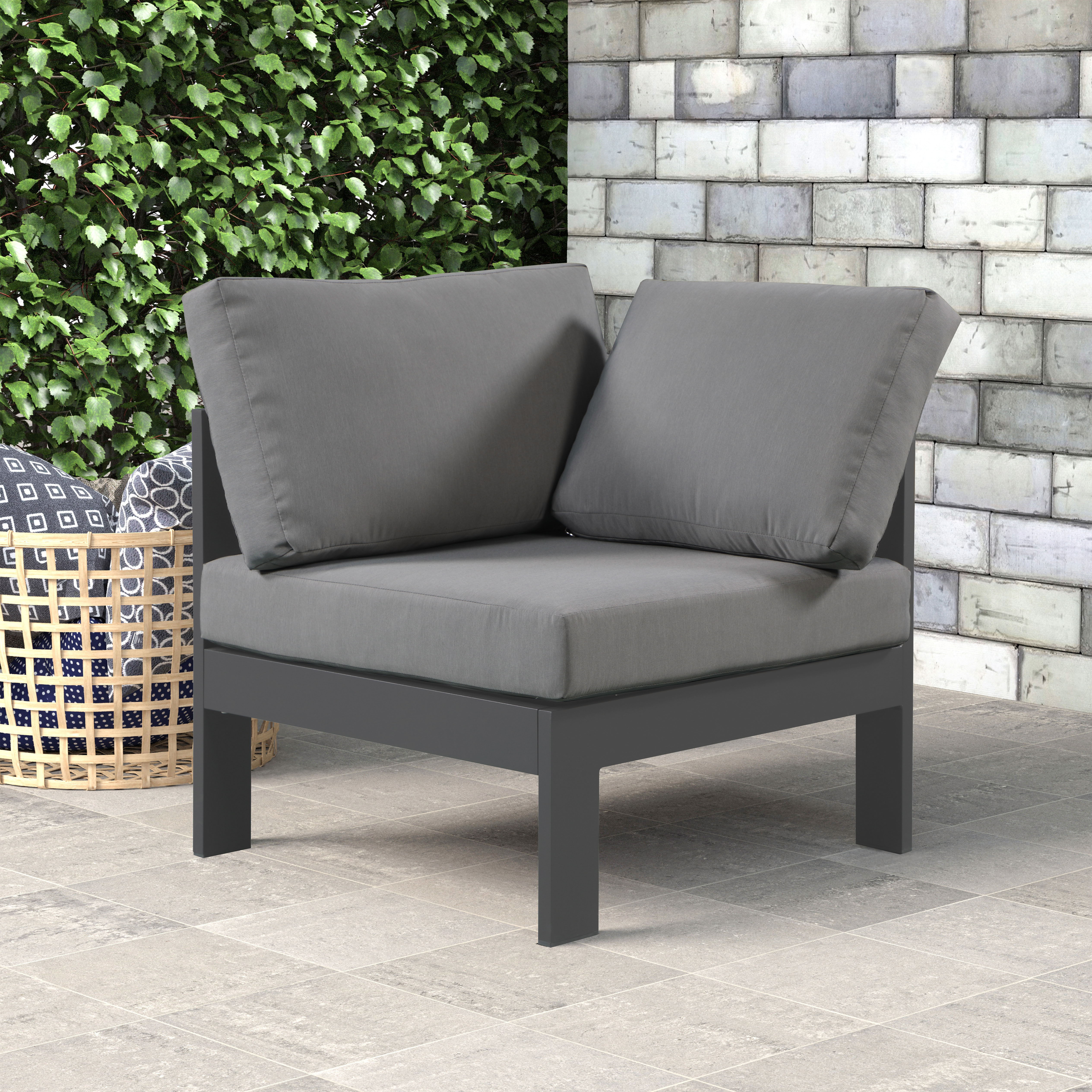 Nizuc - Outdoor Patio Corner Chair - Premium Corners from Meridian Furniture - Just $962.50! Shop now at brett interiors