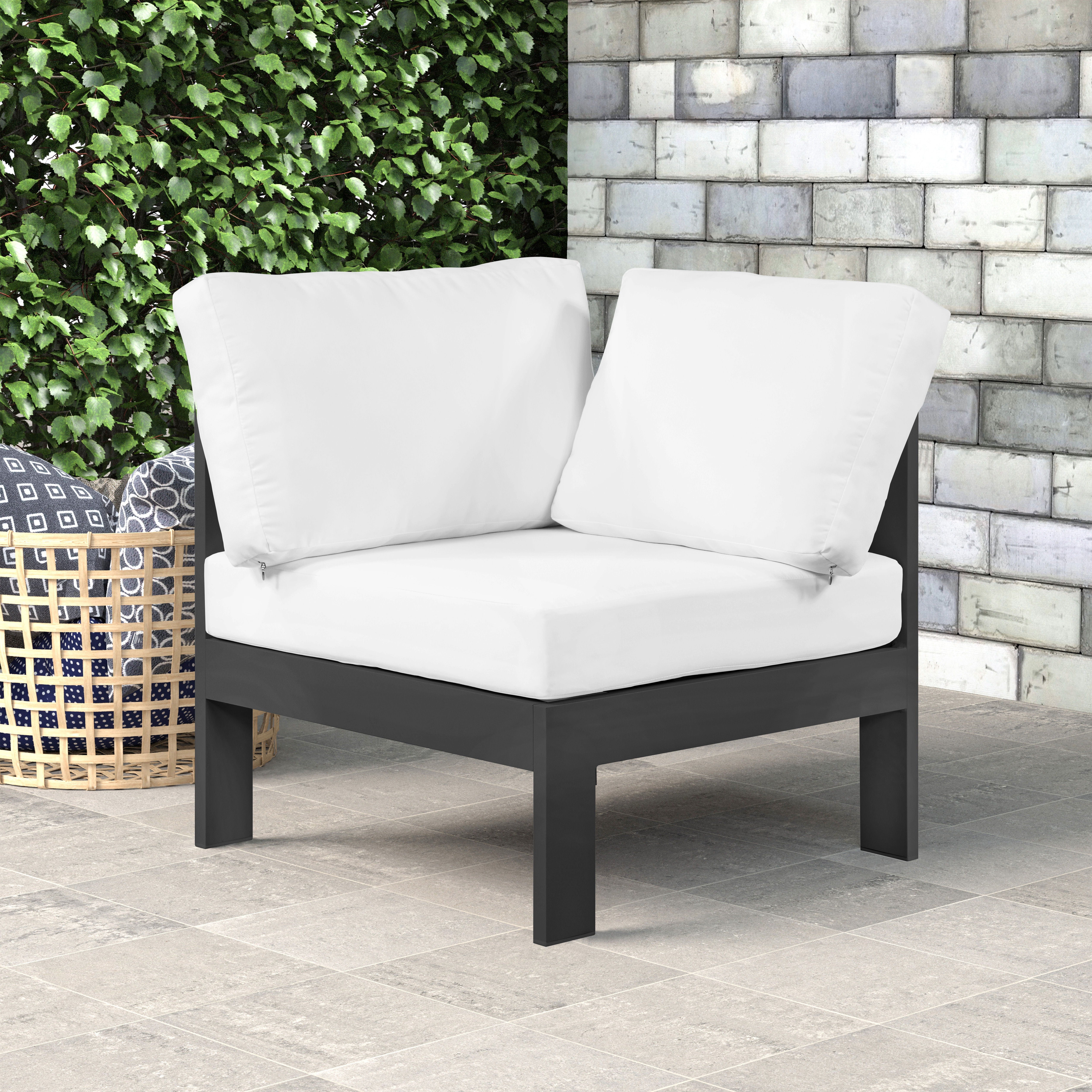 Nizuc - Outdoor Patio Corner Chair - Premium Corners from Meridian Furniture - Just $962.50! Shop now at brett interiors