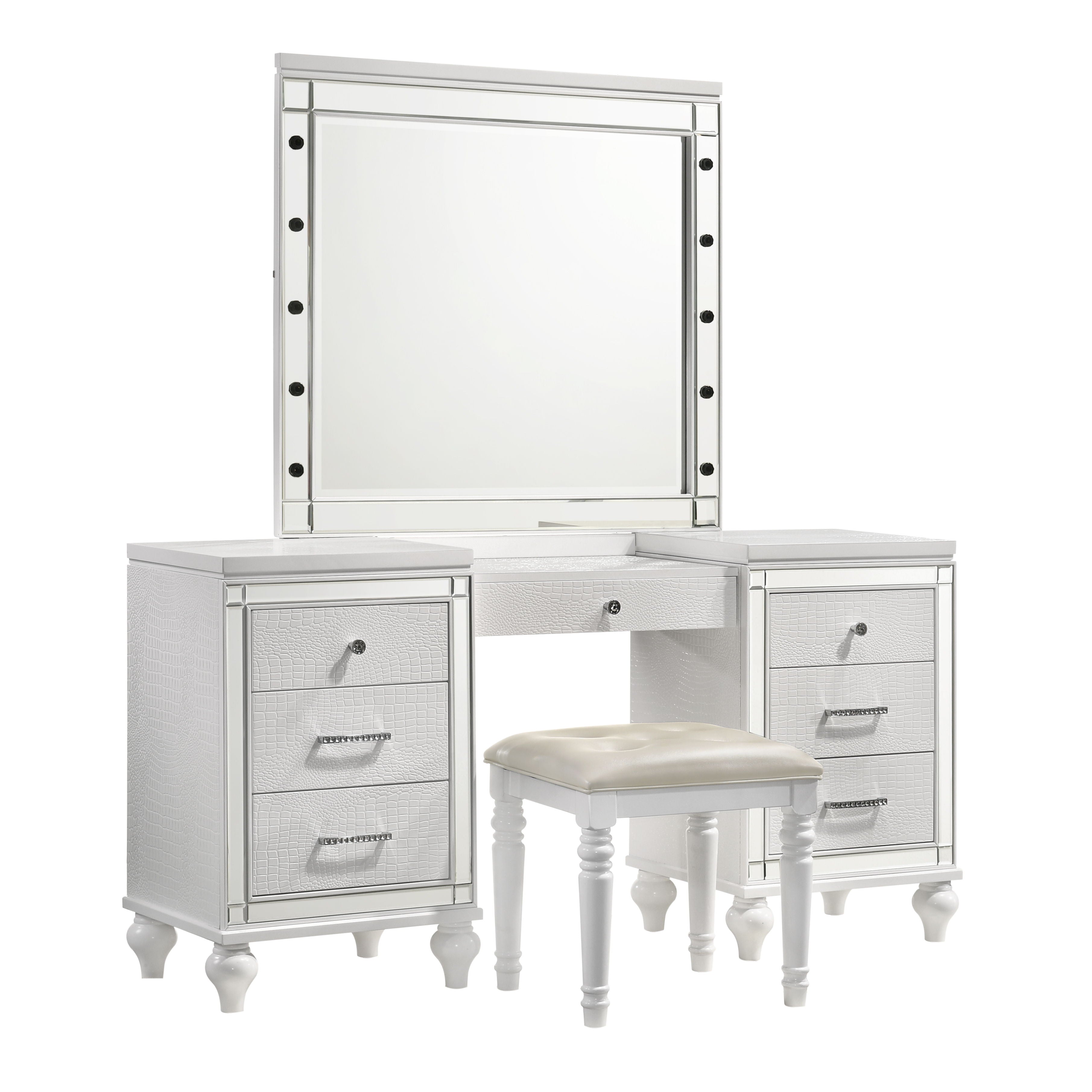 Valentino - Vanity Table Set - Premium Vanity Sets from New Classic - Just $1122.50! Shop now at brett interiors