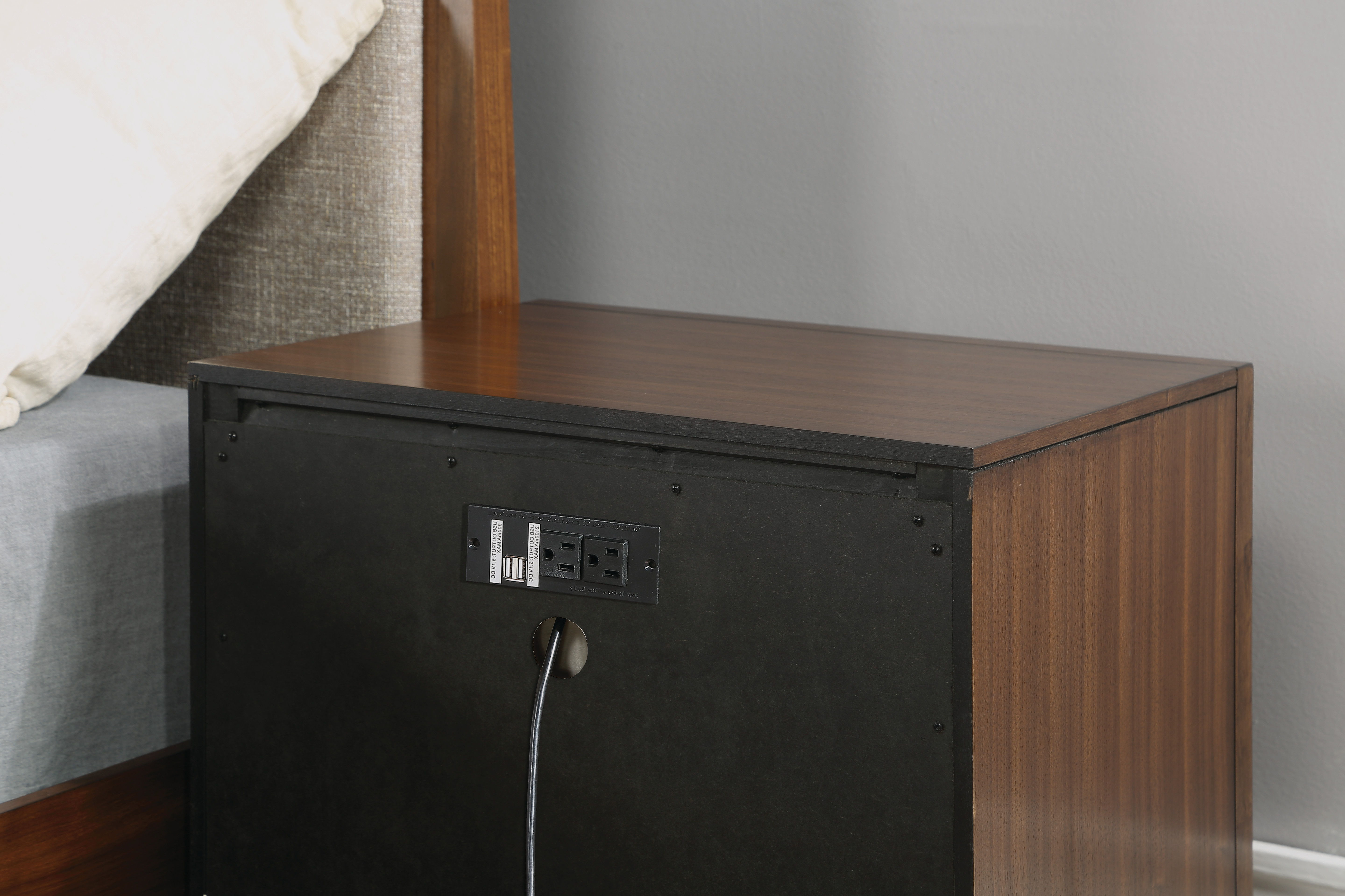 Ludwig - Nightstand - Premium Accent Nightstands from Flexsteel - Just $475! Shop now at brett interiors